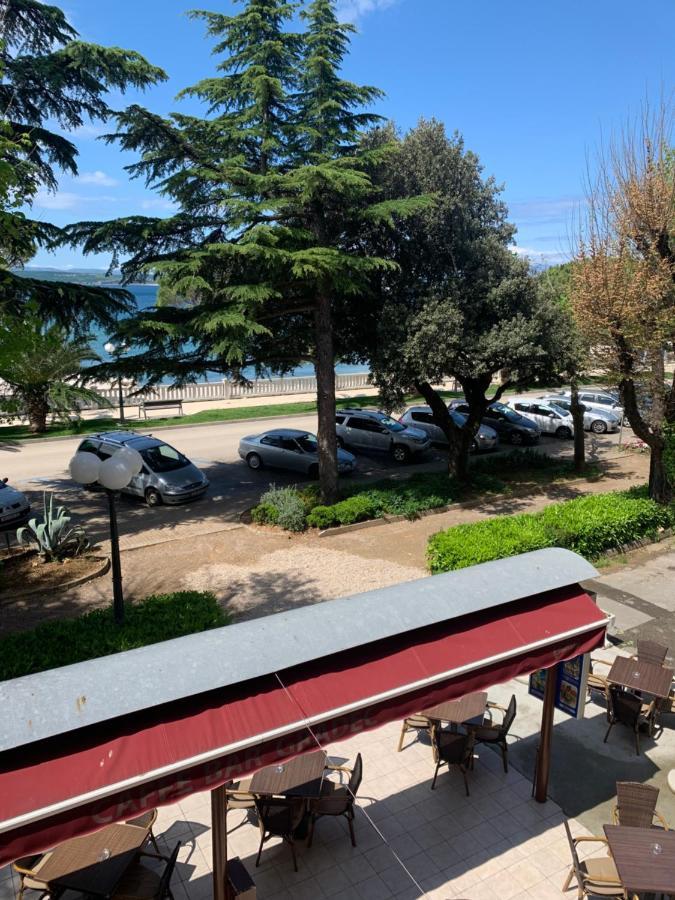 Crikvenica Right On The Beach Exterior foto